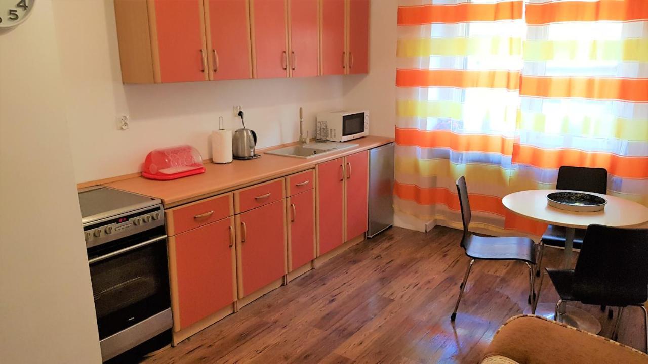 Apartament Mieszkanie Przy Chrzanowskiego *