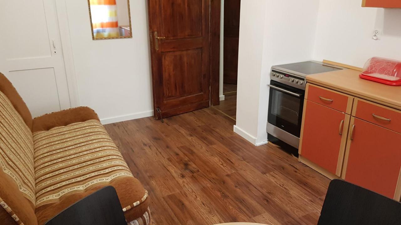 Apartment Mieszkanie Przy Chrzanowskiego